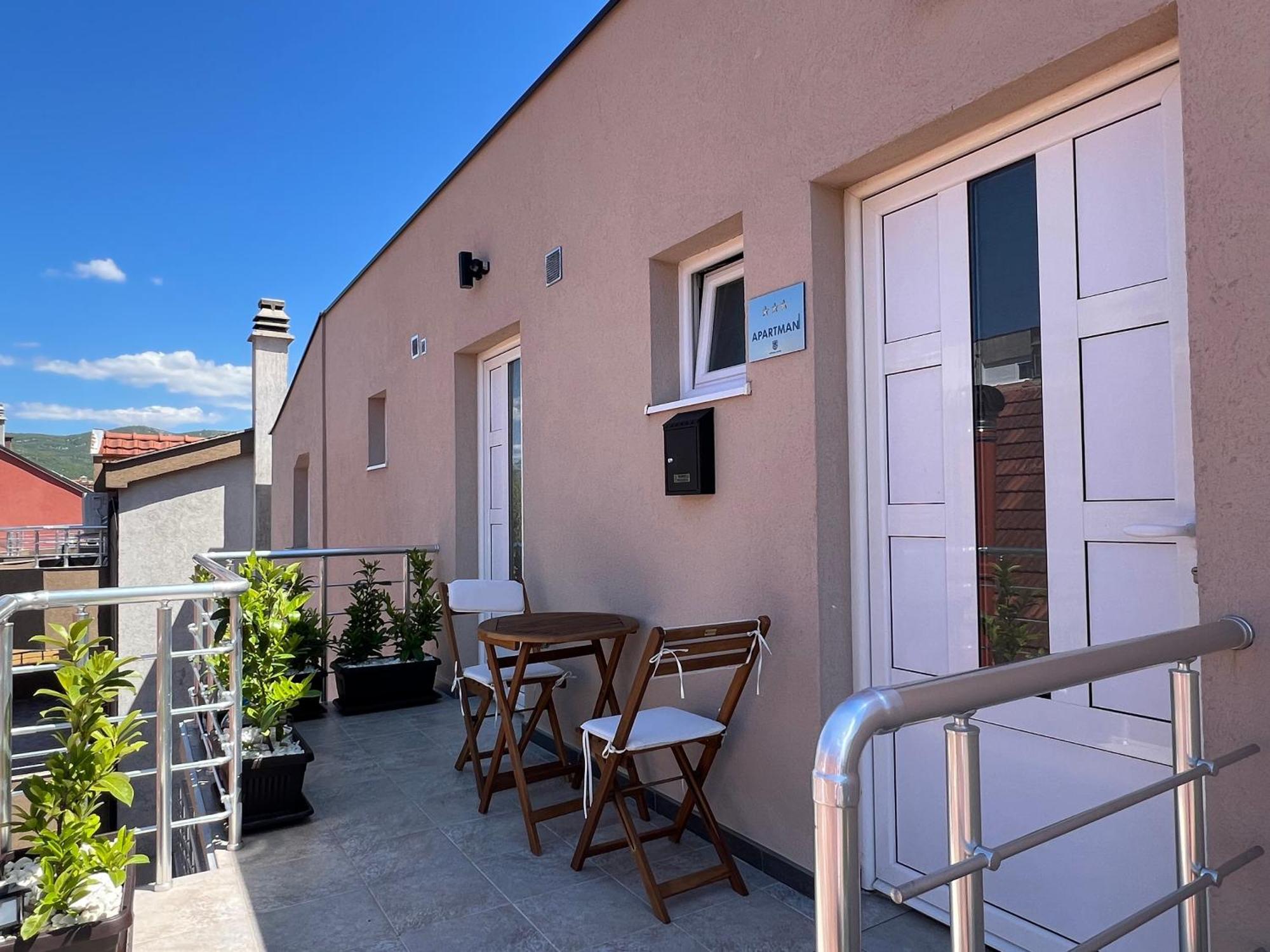 Apartman Scepanovic Nikšić Zewnętrze zdjęcie